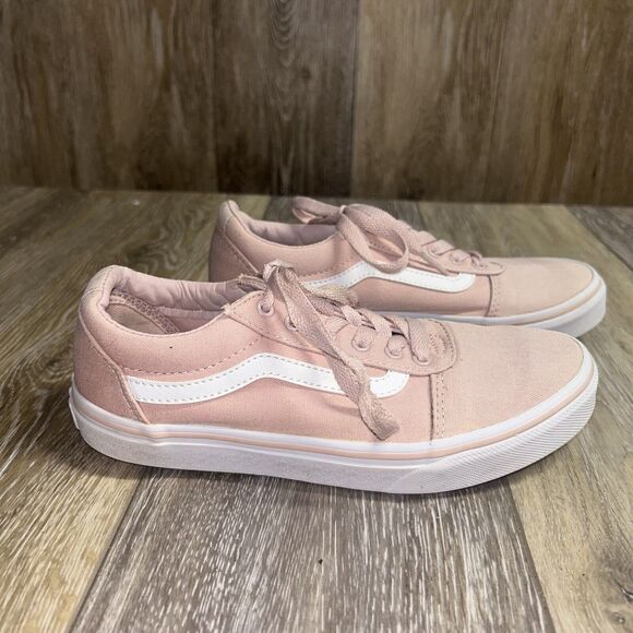 Vans Other - Vans Old Skool Low Top Pink Skate Sneaker Shoes Missy Girls Kids Youth US Size 3